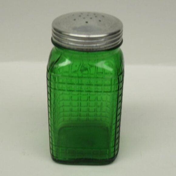Vintage Owens Illinois Forest Green 5 Inch WAFFLE Pattern Kitchen Shaker - Picture 1 of 5